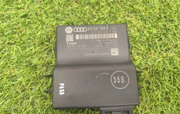 Audi Q7 4L Gateway control module 4F0907468R 404476 4F0907468F