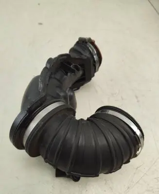 Mercedes-Benz C W205 Air intake hose/pipe A6510903542
