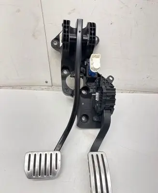 Tesla Model S Pedal assembly 142069100B