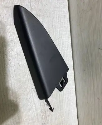 Other rear door trim element