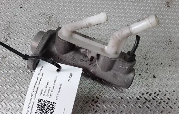 Nissan Almera Tino Master brake cylinder 22157879