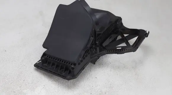 Audi Q5 SQ5 Air filter box cover 0111448A 0111450A