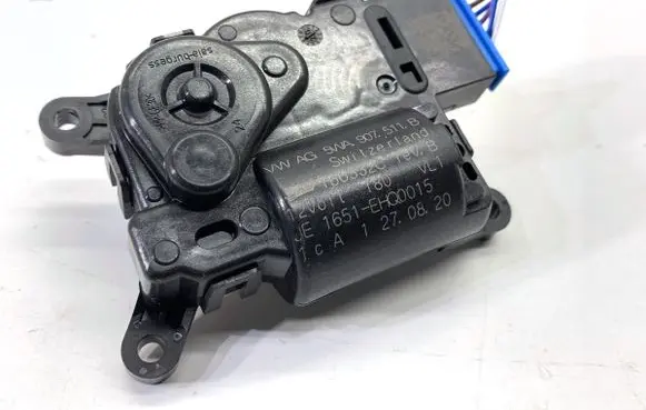 Skoda Superb B8 (3V) Air flap motor/actuator 5WA907511B