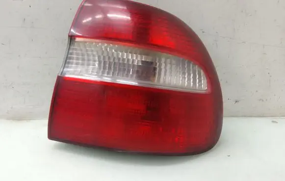 Volvo S40, V40 Rear/tail lights