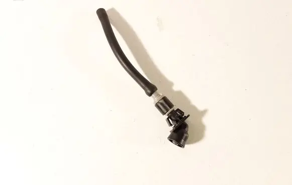 Windshield washer spray nozzle
