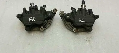 BMW 5 F10 F11 Front Brake Caliper Pad/Carrier 8535362