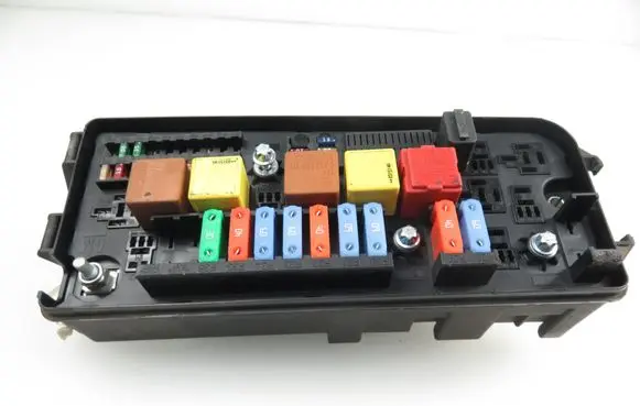 Opel Vectra C Central body control module 13144708