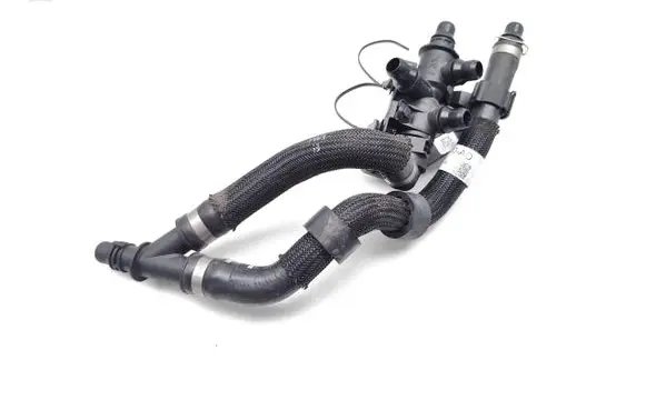 Land Rover Range Rover Evoque L551 Engine coolant pipe/hose L8D2-8B160-AD L8D2-650008-AB