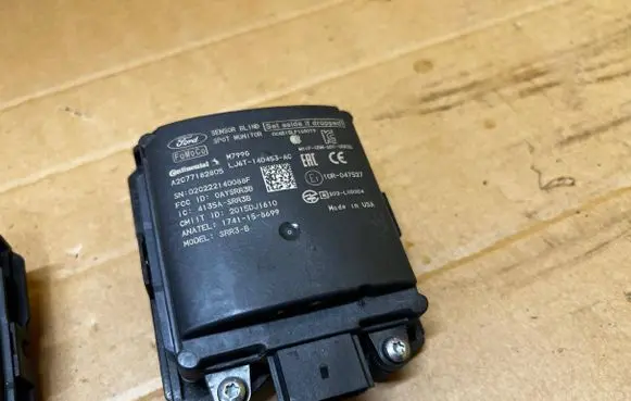 Ford Escape IV Blind spot module LJ6T14D453AC LJ6T14D189AX