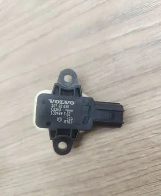 Volvo V60 Airbag deployment crash/impact sensor 30798030 130422502