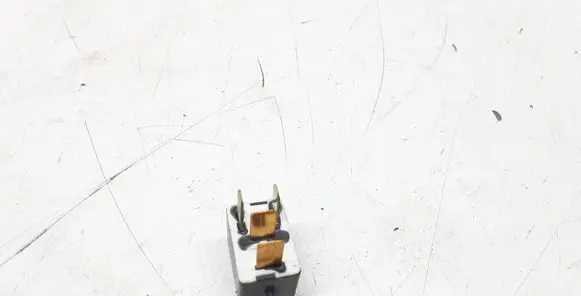Mitsubishi Pajero Other relay MR502723 1567002030
