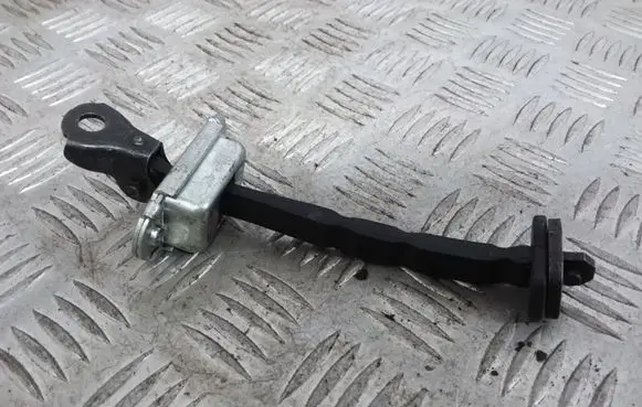 Honda Civic Rear door check strap stopper