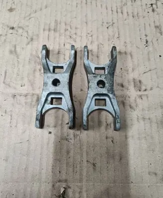 Volkswagen Amarok Fuel Injector clamp holder 0L216