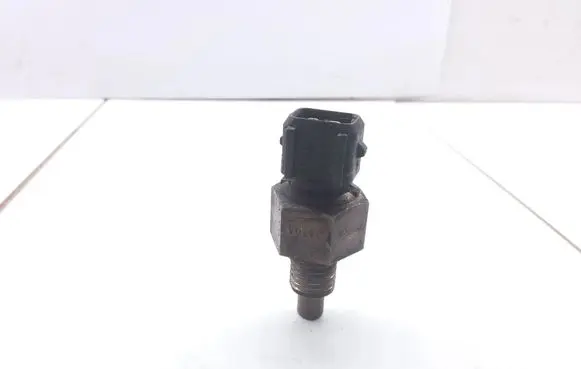 Volvo S40, V40 Coolant temperature sensor 9186008 97W512