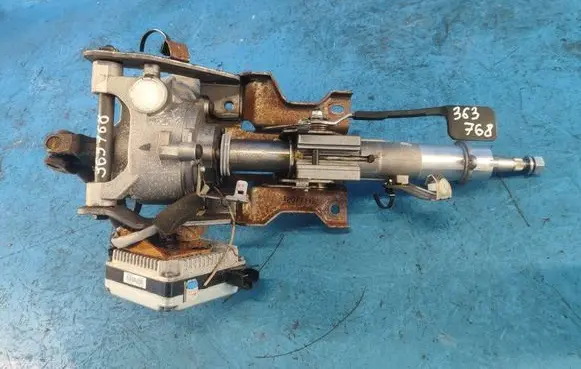 Hyundai Sonata Steering wheel axle 563004R601
