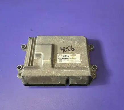 Mazda 6 Engine control unit/module 2757005667 SH4J18881E 8SH4J