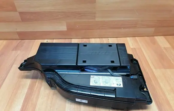 Renault Espace V (RFC) Subwoofer speaker 281702144R
