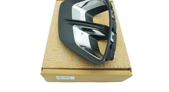 Renault Captur II Front fog light trim/grill 261A31852R 261A31120R 261A31728R