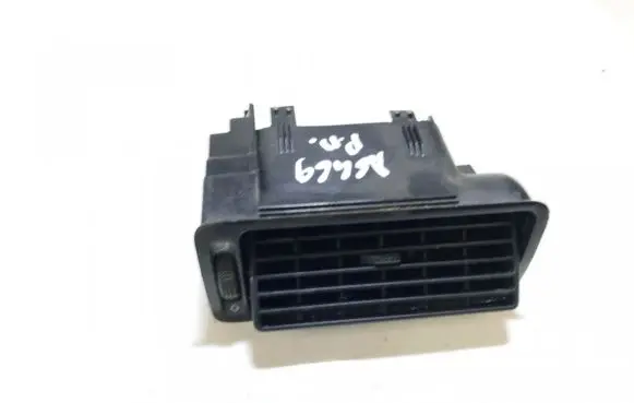 Volkswagen Golf IV Dash center air vent grill 1j1819704c
