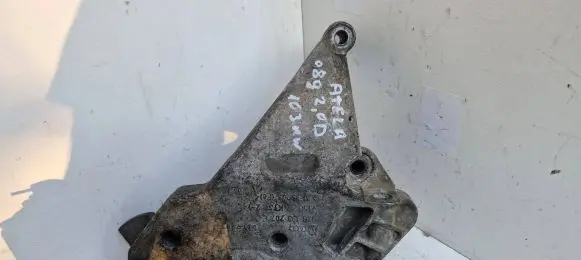 Seat Altea Engine mounting bracket 03g109207e