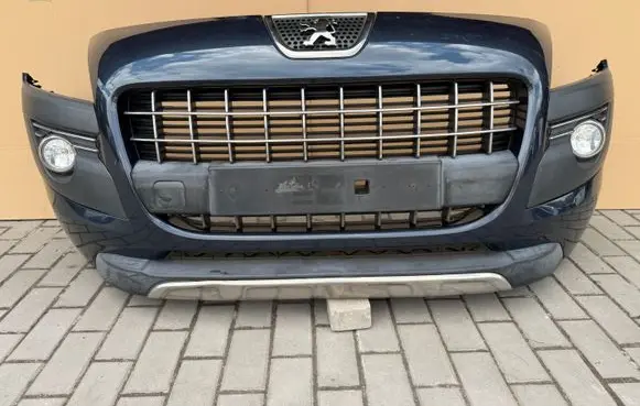 Peugeot 3008 I Front bumper