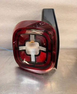 Dacia Duster II Rear/tail lights 