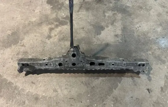Toyota Auris E180 Radiator support slam panel bracket 