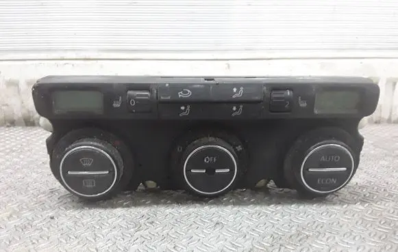 Volkswagen Touran I Climate control unit