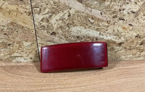 Ford Focus C-MAX Rear tail light reflector 3M5113B415AB 0374D