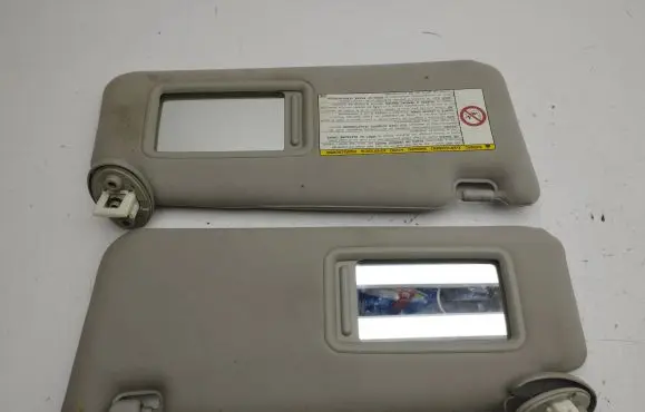 Lexus IS 220D-250-350 Sun visor