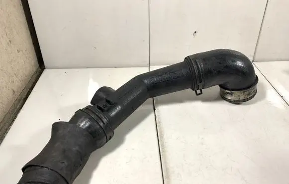 Ford Galaxy Intercooler hose/pipe 7M0145957N
