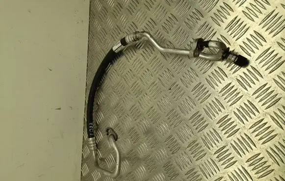 KIA Pro Cee'd III Air conditioning (A/C) pipe/hose 97762J7100