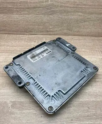 Renault Laguna II Engine control unit/module ECU 8200048297 0281010297