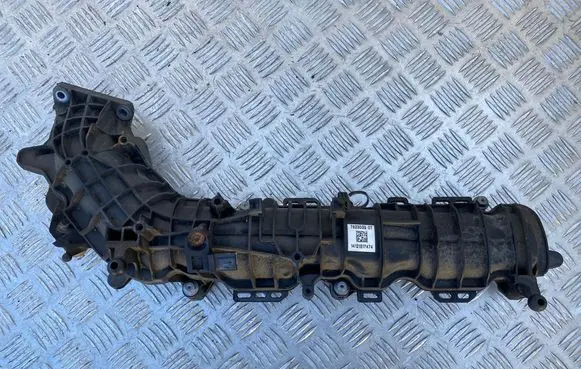 Toyota Verso Intake manifold 7823039 14121517474