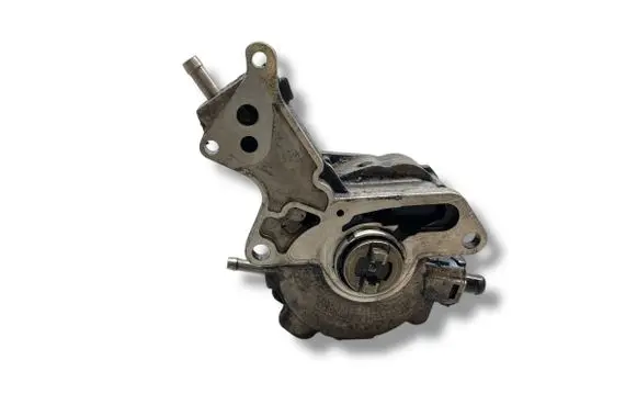 Volkswagen PASSAT B6 Vacuum pump 038145209H