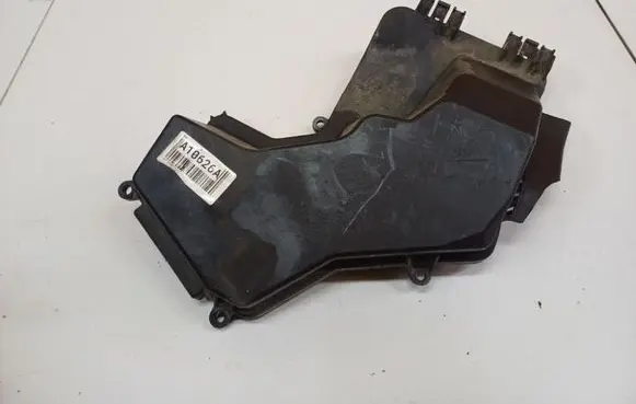 Audi A6 S6 C6 4F Fuse box cover 