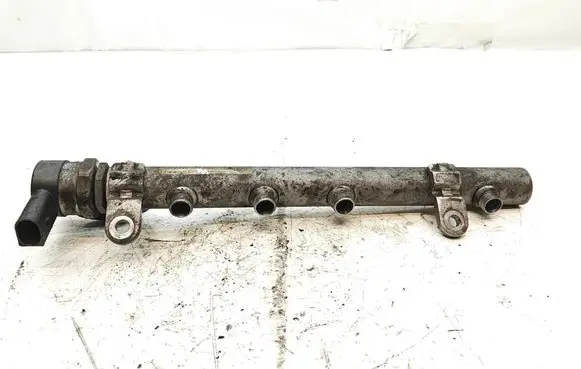 Mercedes-Benz S W221 Fuel main line pipe A6420703395 1026500701