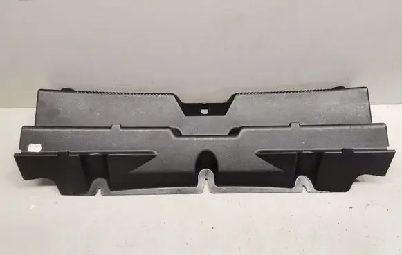 Trunk/boot sill cover protection