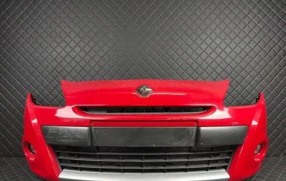 Renault Clio III Front bumper 