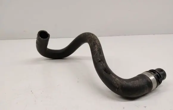Volvo V60 Engine coolant pipe/hose 32138761