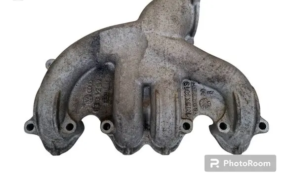 Audi A3 S3 8P Intake manifold 03G129713K