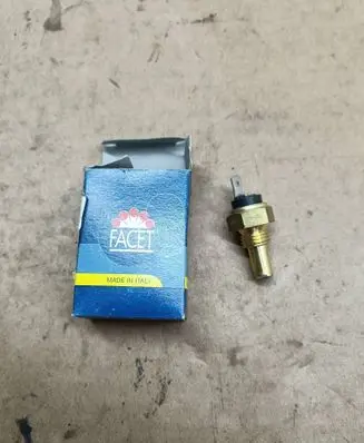BMW 3 E30 Coolant temperature sensor 73015 62110788115 115982410