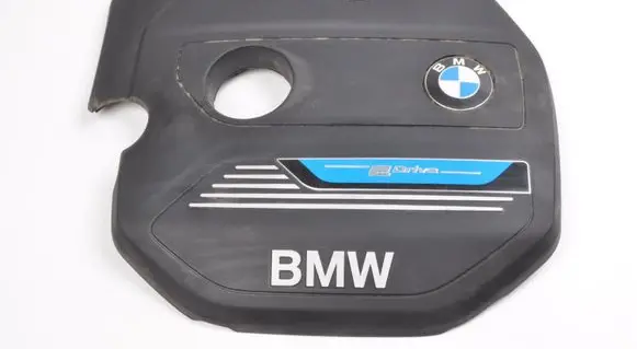 BMW X1 F48 F49 Engine cover (trim) 8621936