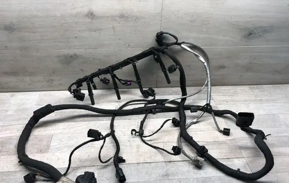 Volkswagen PASSAT B7 Engine installation wiring loom 