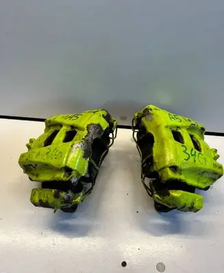 Audi A5 Sportback 8TA Front brake caliper