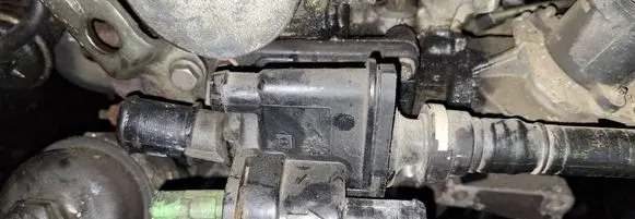 Ford Fiesta Engine coolant pipe/hose