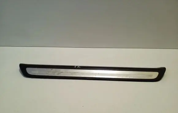 Audi Q3 8U Front sill trim cover 8U0853374A