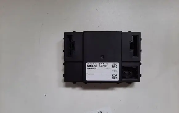 Nissan Qashqai Comfort/convenience module 284B2JD
