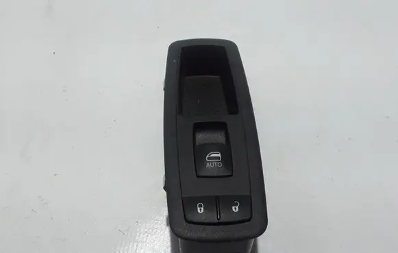 Chrysler Pacifica Electric window control switch 68268251AC