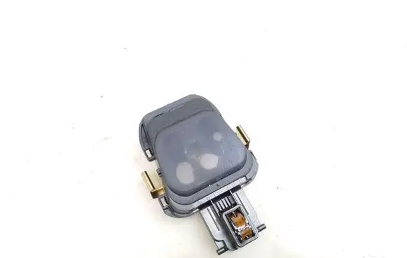 Mercedes-Benz E W213 Rain sensor A2139006716